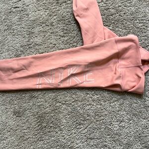 NIKE PINK LEGGINGS
